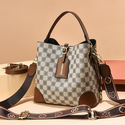 Title 4, Large Capacity Simple Handbag Shoulder Messenge...