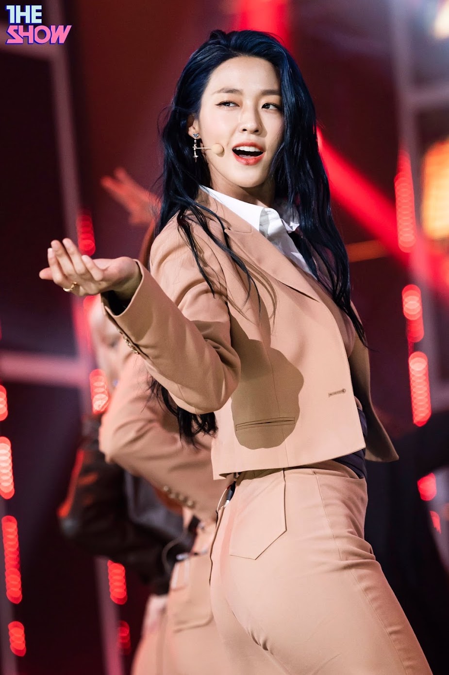 seolhyun blue3