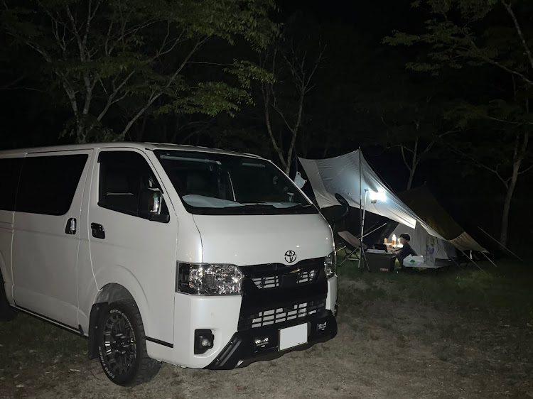 ハイエースバンのハイエース200系・GW・ゴールデンウィーク・キャンプ・キャンプ場に関するカスタム事例の投稿画像1枚目