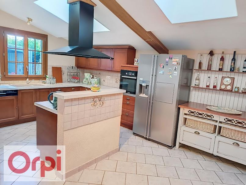 Vente maison 5 pièces 218 m² à Villefranche-sur-Cher (41200), 241 000 €