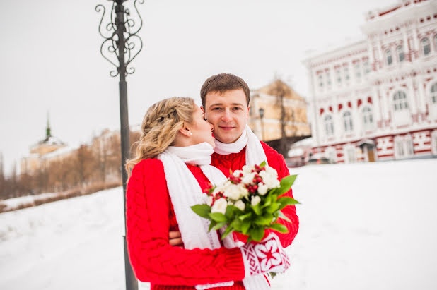 Wedding photographer Olga Kharskaya (bezga767). Photo of 15 March 2017