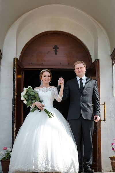 Fotografo di matrimoni Vitaliy Konstantinov (papavito). Foto del 4 novembre 2017