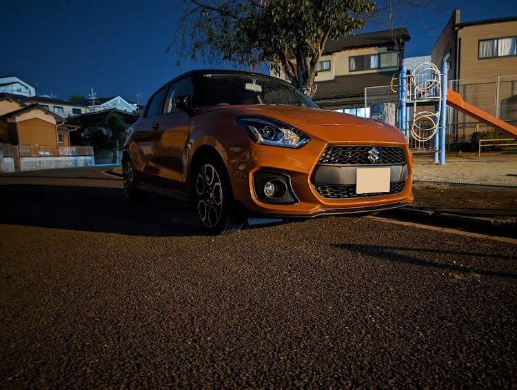 スイフトスポーツのオルカさんが投稿したカスタム事例の投稿画像1枚目