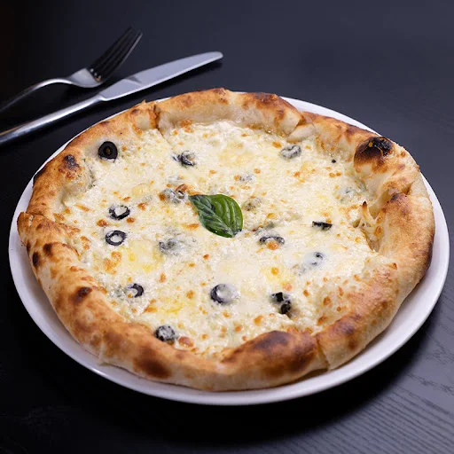 Quattro Formaggi (White Pizza)