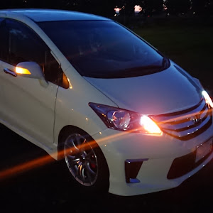 フリード GB3