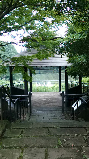 浦幡新田公園 東屋