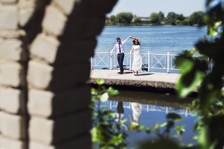 Wedding photographer Dmitriy Shpak (dimak). Photo of 11 June 2015