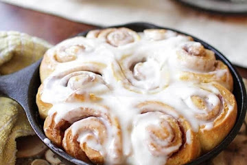 Small Batch Cinnamon Rolls