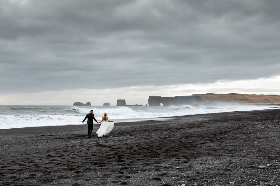 Fotografo di matrimoni Bettina Vass (bettinavass). Foto del 4 dicembre 2018