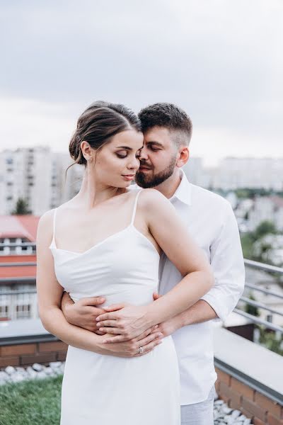 Fotógrafo de bodas Alena Kravcova (kravtsovahelena). Foto del 21 de abril 2021