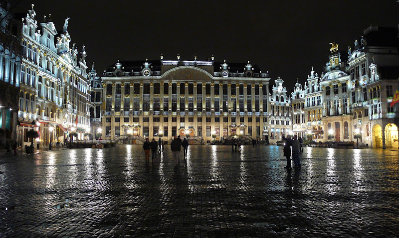 splendore di pioggia sulla Grand Place di francescarametta