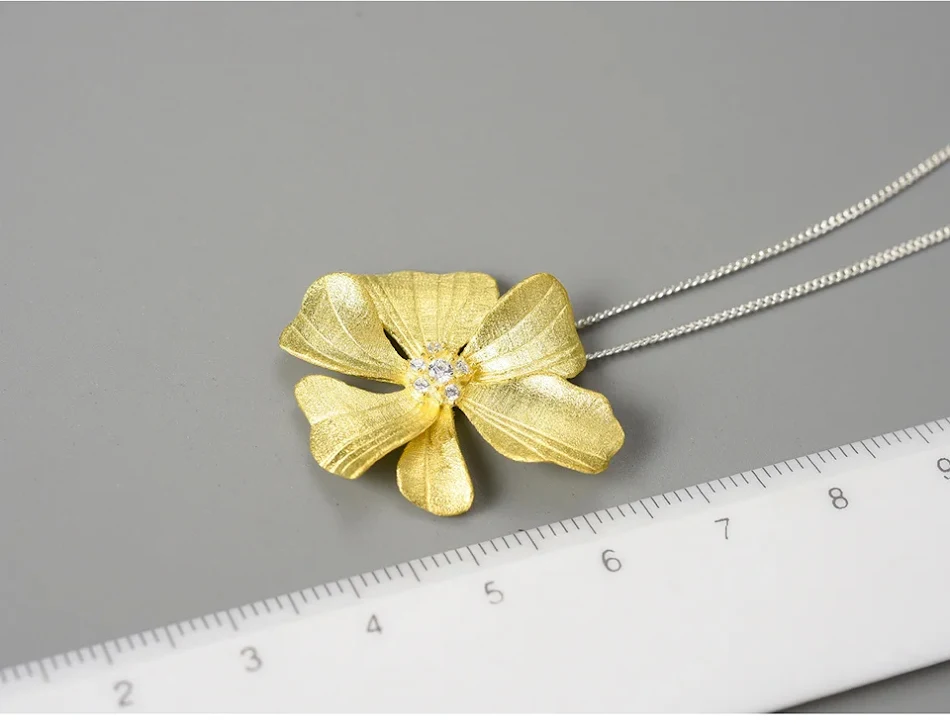 Reiner Silber Anhänger einzelne Blütenblatt Pfingstrose französische Blume, ein stilvolles Accessoire für Frauen.