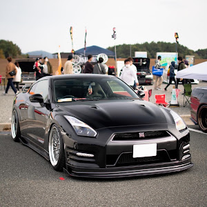 NISSAN GT-R R35