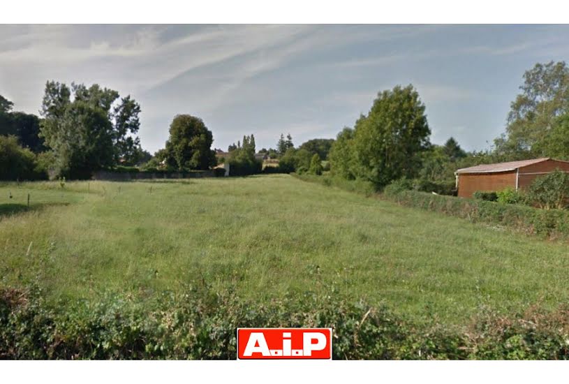  Vente Terrain agricole - 768m² à Saint-Pierre-du-Chemin (85120) 