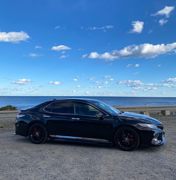 カムリのカムリws・カムリ70・WSブラックエディション・トムス・海空コラボに関するカスタム事例の投稿画像1枚目