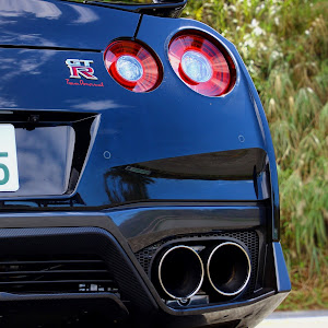 NISSAN GT-R R35