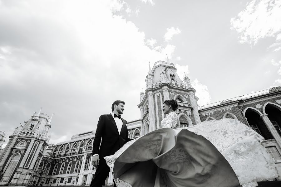 Fotografo di matrimoni Yuliya Sova (f0t0s0va). Foto del 28 maggio 2017