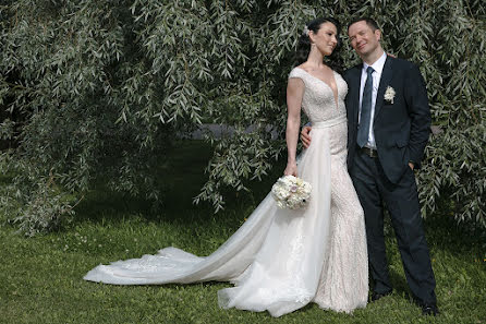 Fotógrafo de casamento Elena Fomina (lenafomina). Foto de 4 de setembro 2020