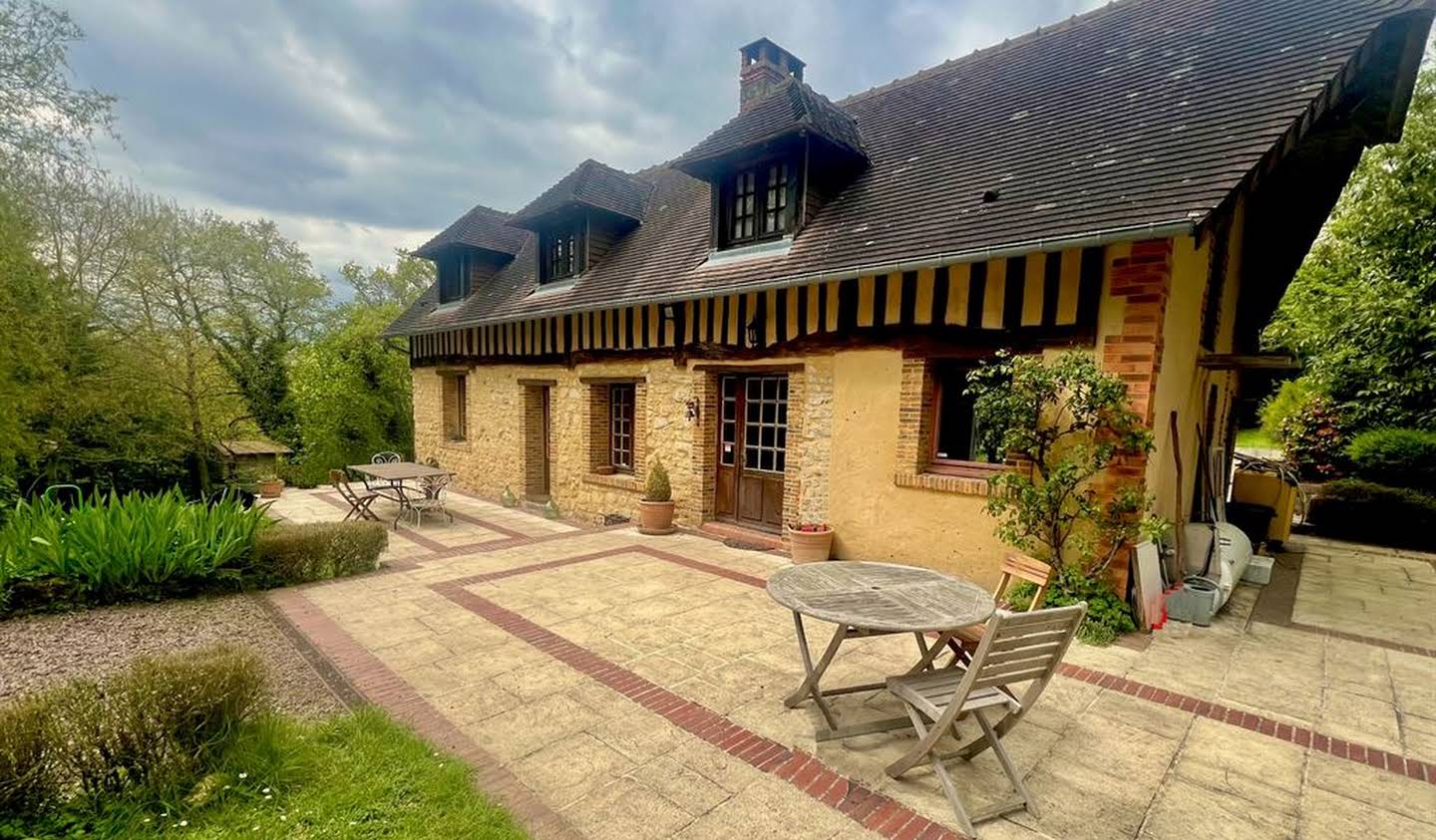 House with garden and terrace Lisieux