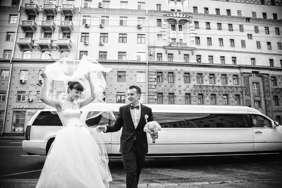 Fotógrafo de casamento Vadim Blagoveschenskiy (photoblag). Foto de 8 de maio 2016