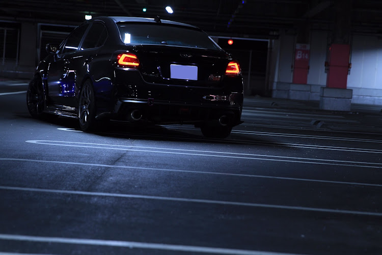 WRX STIのエムズガレージ・レッドメモリー・立体駐車場・コラボに関するカスタム事例の投稿画像8枚目