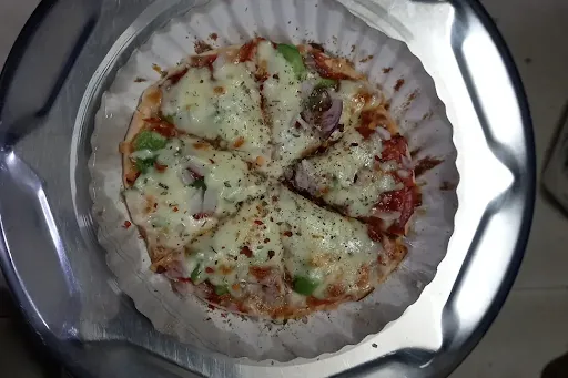 Onion Capsicum Pizza [Regular]