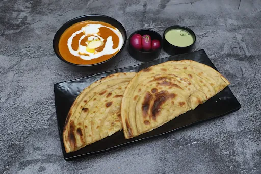 Dal Makhani With 2 Laccha Paratha