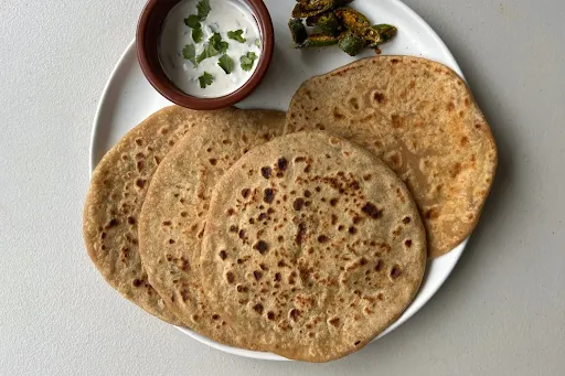 Aloo Pyaaz Paratha