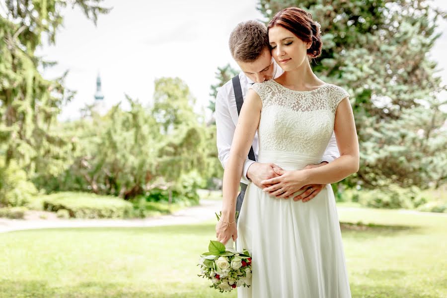 Fotografo di matrimoni Thomas Magyar (magyar). Foto del 8 maggio 2019