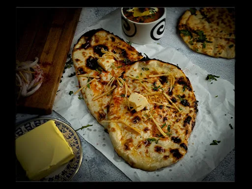 Stuffed Kulcha