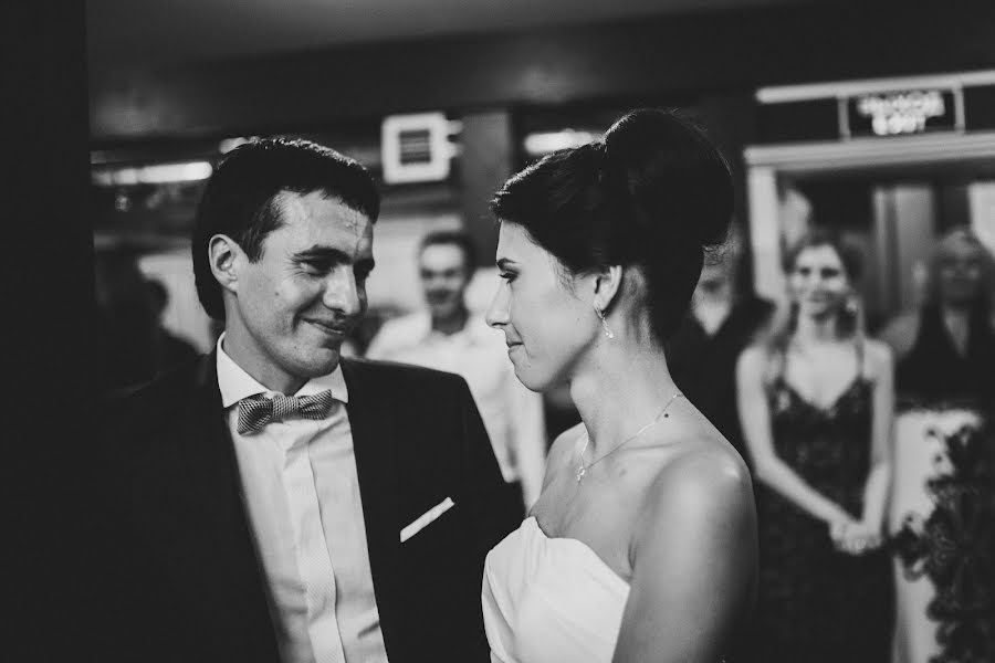 Wedding photographer Katya Kvasnikova (ikvasnikova). Photo of 16 October 2014