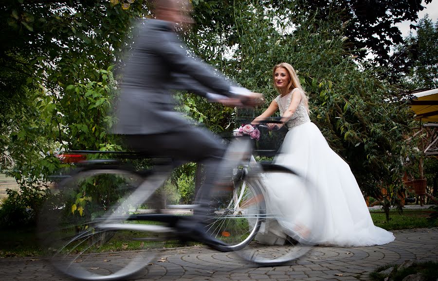 Fotografo di matrimoni Nagy Melinda (melis). Foto del 28 settembre 2016