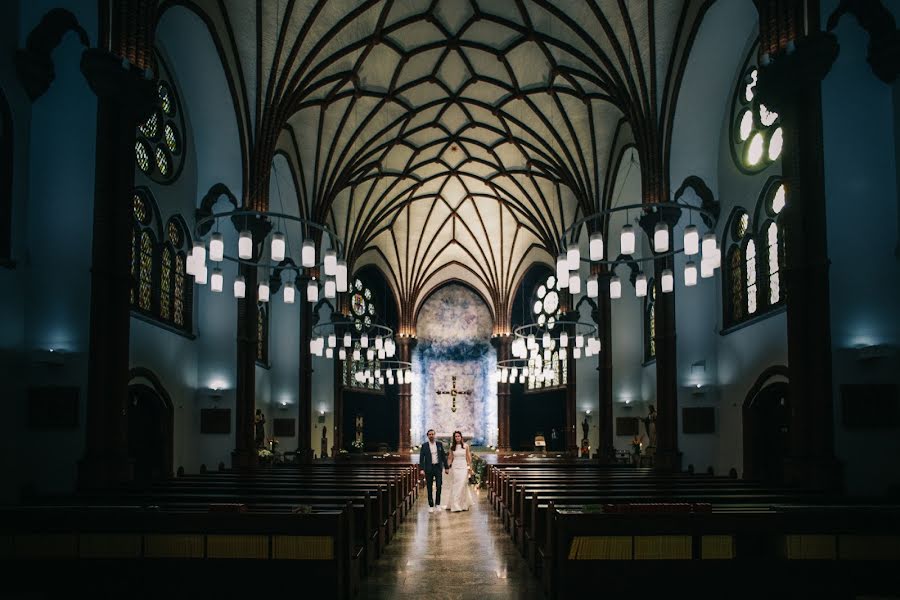 Wedding photographer Clement Renaut (onceuponaday). Photo of 5 December 2017