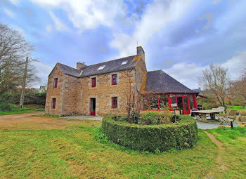 maison à Plougonven (29)