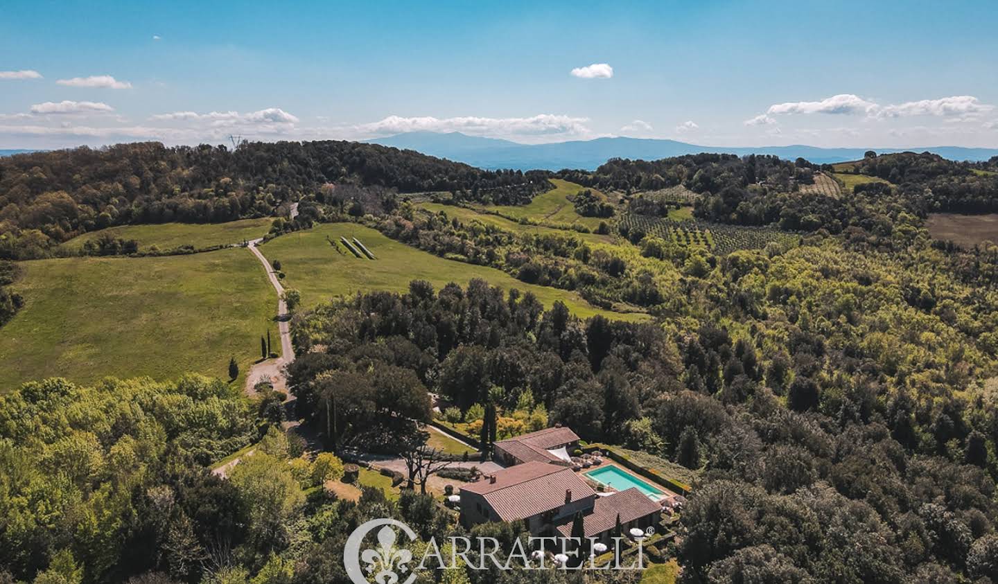 Villa with pool and garden Roccastrada