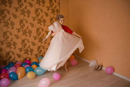 Wedding photographer Elena Minazova (elenmoon). Photo of 27 February 2020