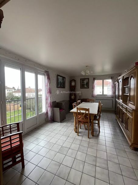 Vente appartement 4 pièces 72.5 m² à Bourg-en-Bresse (01000), 160 000 €