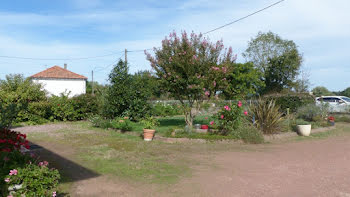 maison à Parthenay (79)