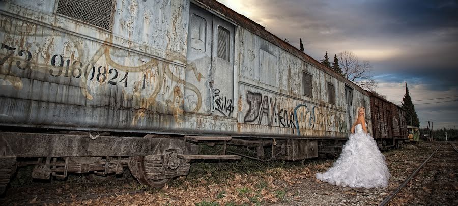 Svatební fotograf Meni Nikou (toumpoulidis). Fotografie z 16.května 2015