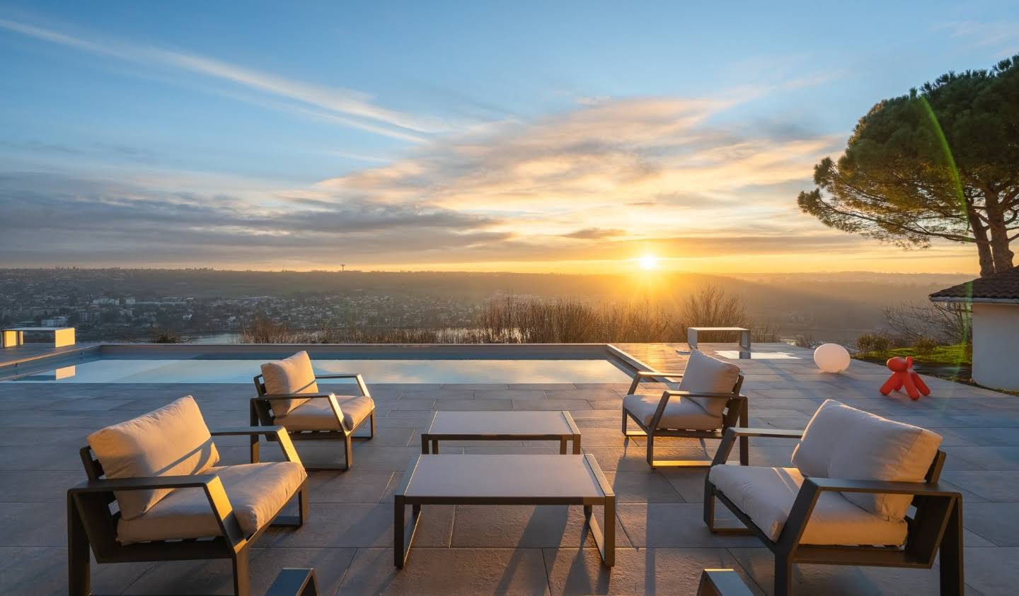 Maison avec terrasse Albigny-sur-Saône