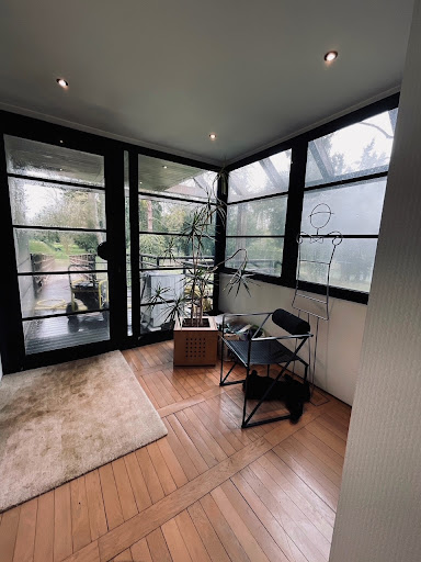 Villa with pool 5