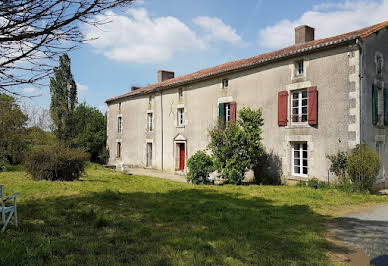 House with terrace 1