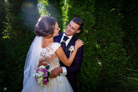 Fotografo di matrimoni Stefan Dragos (stefandragos). Foto del 6 ottobre 2022