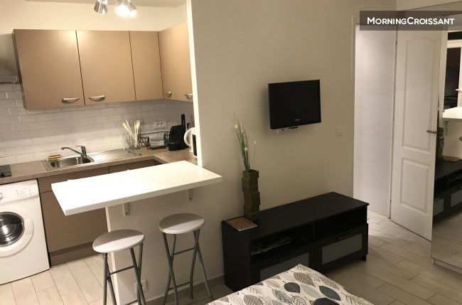 Location meublée appartement 1 pièce 20 m² à Fontainebleau (77300), 1 180 €