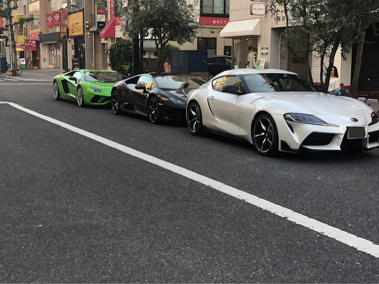 ウラカンの愛車に感謝・撮影スポットに関するカスタム事例の投稿画像1枚目