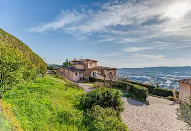 Villa avec piscine et terrasse 10