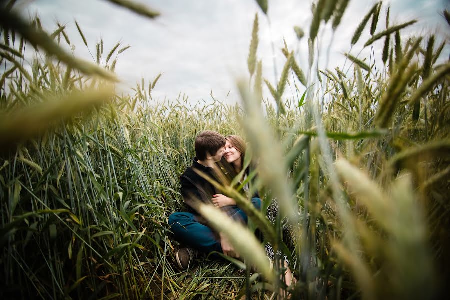 Wedding photographer Darya Andrievskaya (daryaa). Photo of 22 June 2014