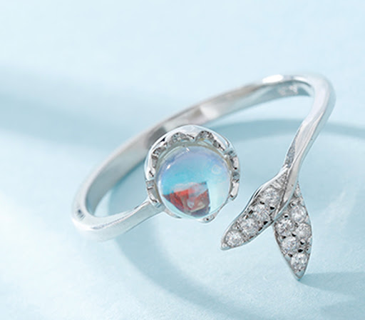 Title 7, Fishtail Ring Aurora Maansteen Ring voor de Wij...