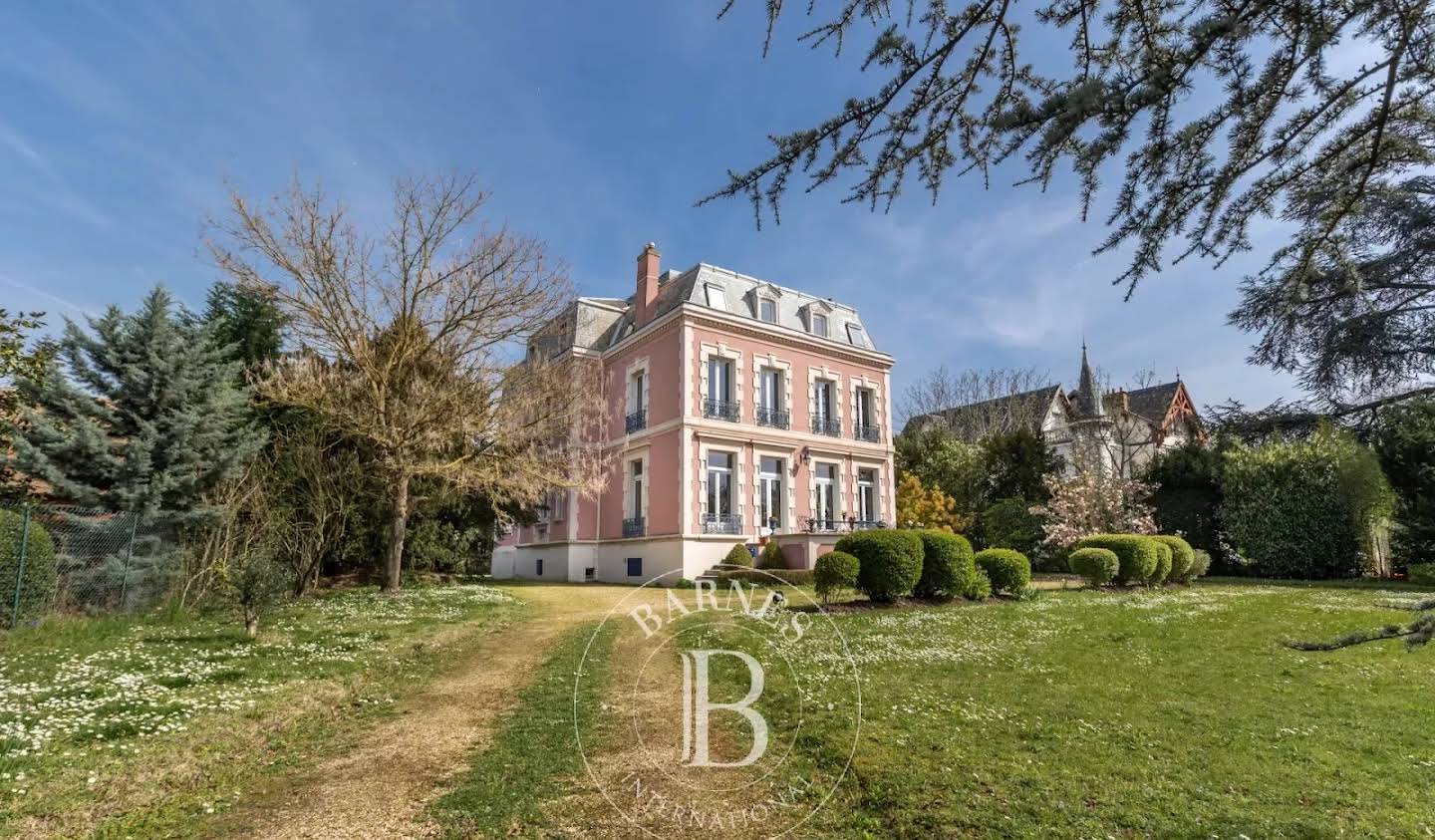 Propriété avec jardin Croissy-sur-Seine