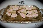 PEPPERMINT SHORTBREAD COOKIES ( forget the peppermint.... just use shortbread recipe!!! ) was pinched from <a href="https://www.facebook.com/photo.php?fbid=10203017789198289" target="_blank">www.facebook.com.</a>